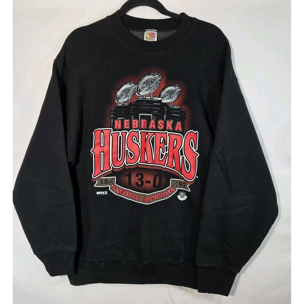 Vintage 1997 Nebraska Cornhuskers National Champions Trophy Sweatshirt Men's LRG